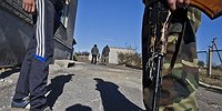 Донецкий бизнес лежит в руинах — а еще и ДНР кормить надо. Средства на государственное строительство берутся прямо из касс магазинов